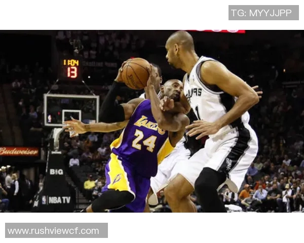 2018年湖人队与马刺队激战回顾及精彩瞬间分析